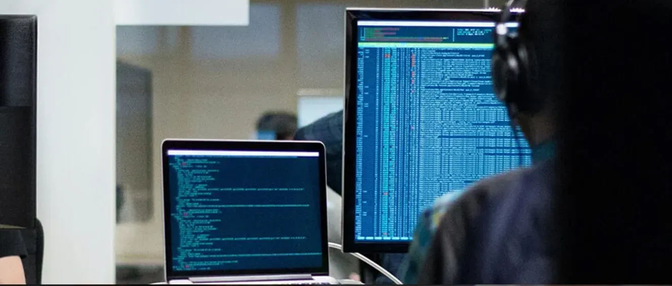 Keeping Your Uk Business Safe From Online Threats In 2022 Hero 2