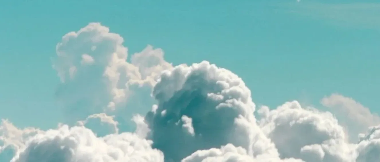 Cloudy Header Blog